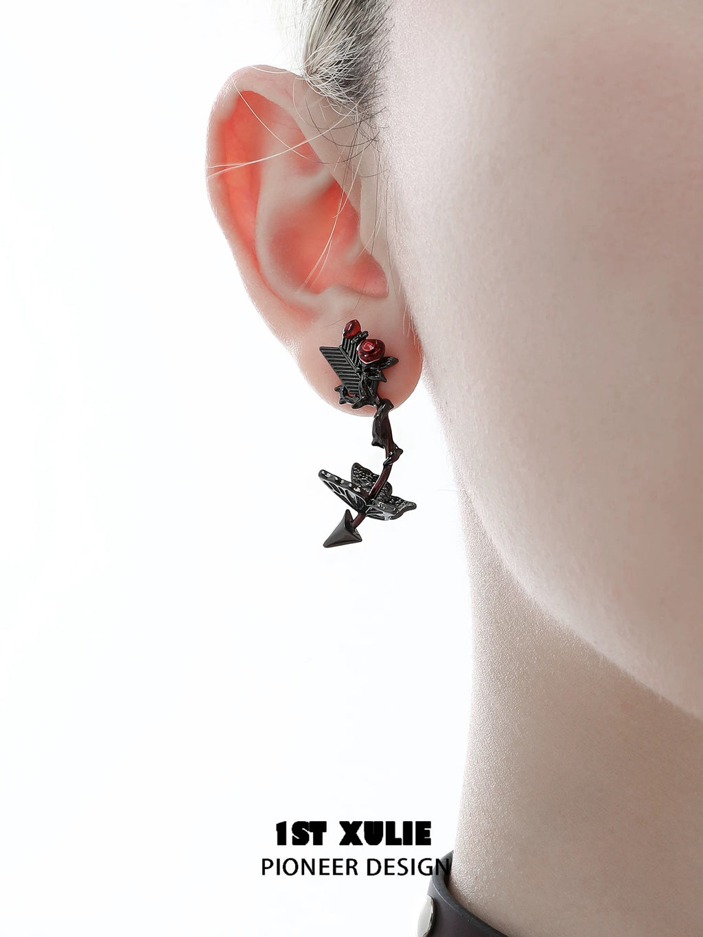 暮色蔷薇 - Twilight Rose Stud Curl Arrow Earrings