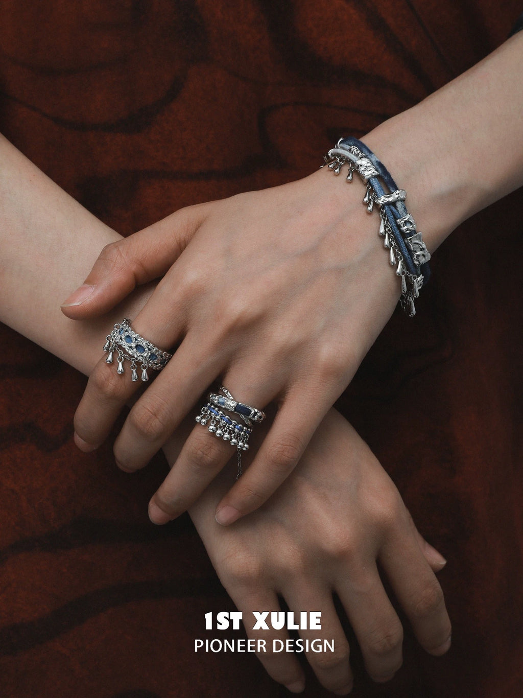 苗 - Miao - Indigo Tie-dyed Cotton Bracelet