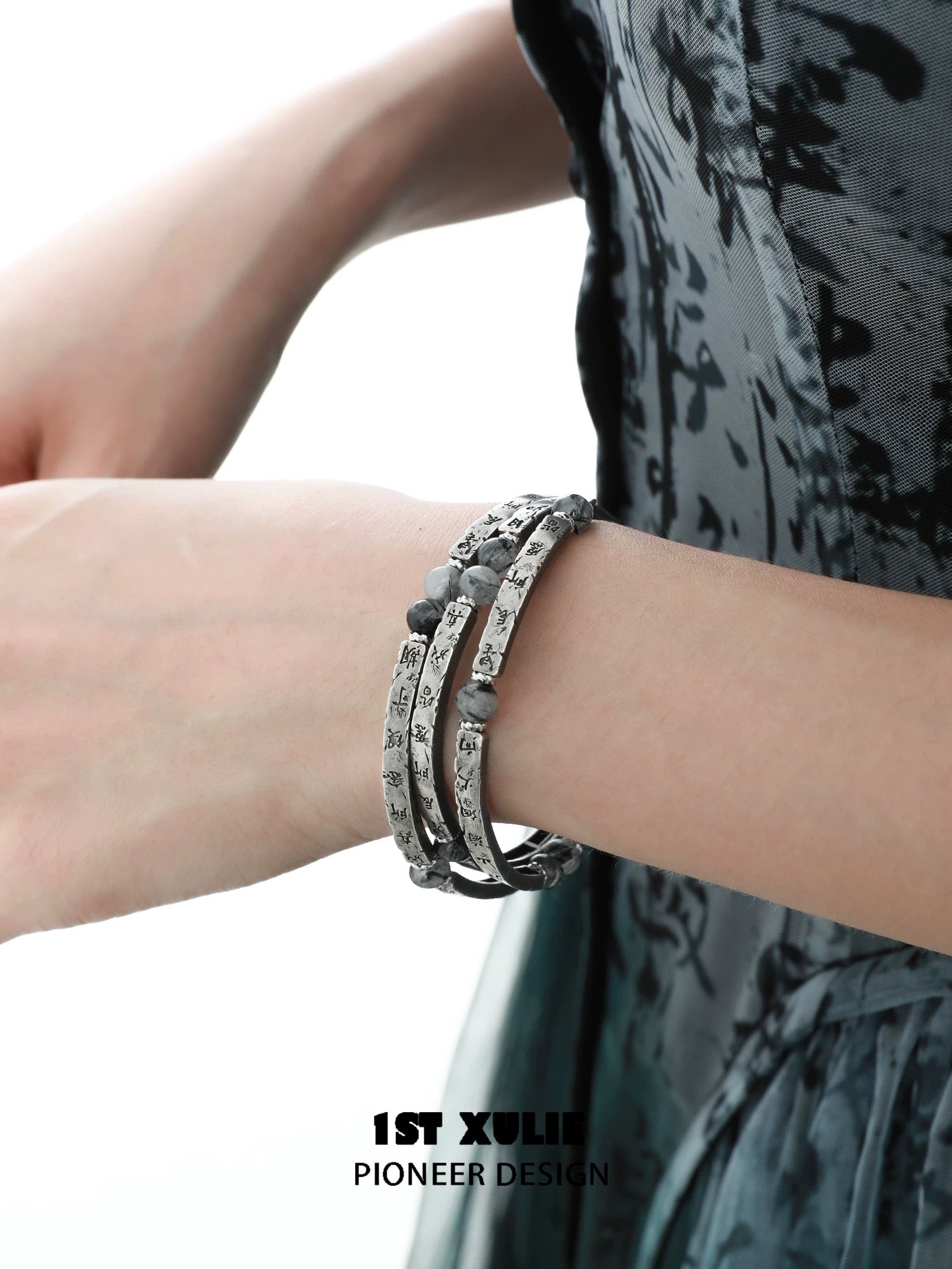 独白系列 - Soliloquy Collection - Oxidized Silver Plate Rutilated Quartz Stack Bracelet (detachable tassel)
