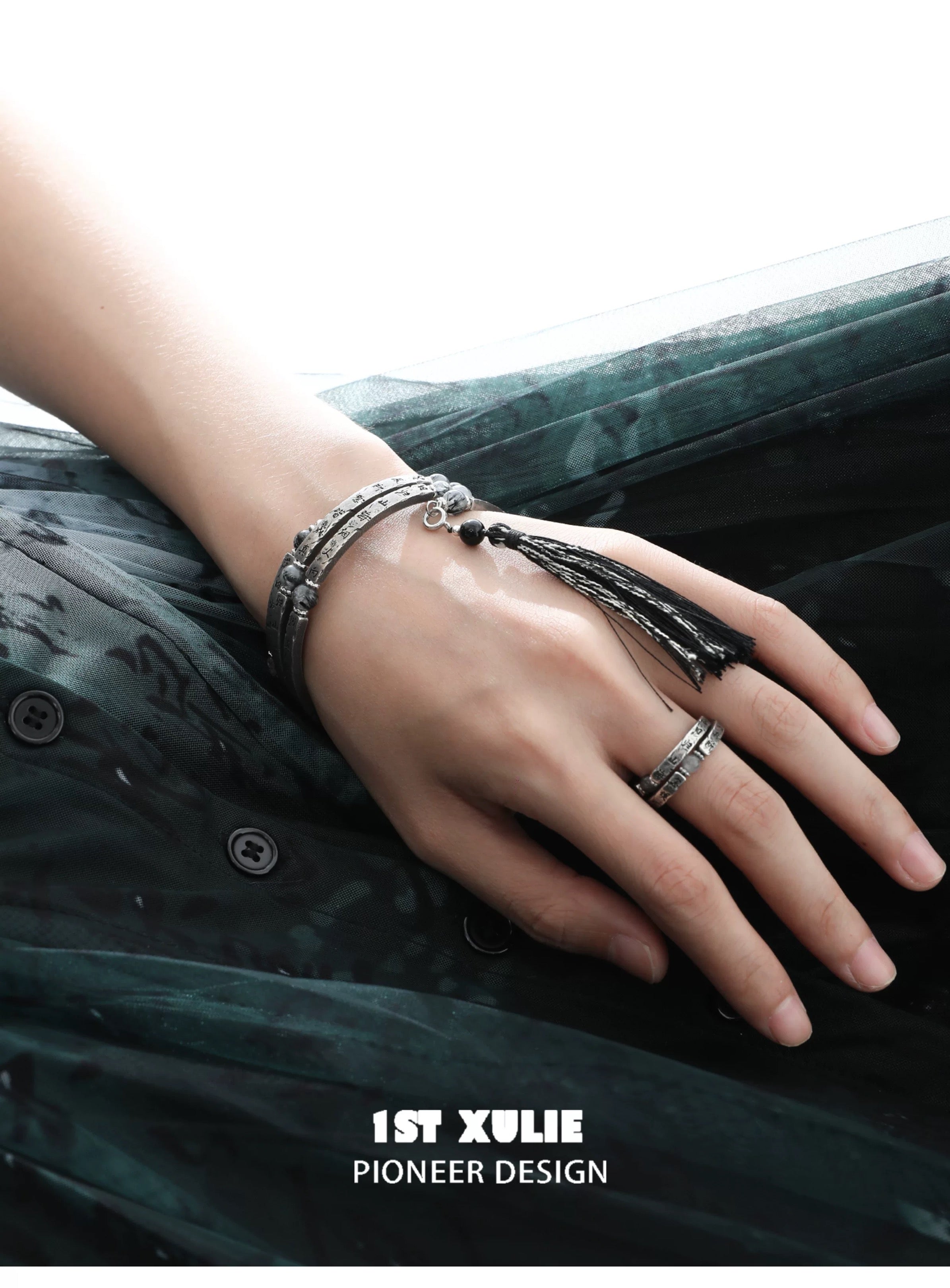 独白系列 - Soliloquy Collection - Oxidized Silver Plate Rutilated Quartz Stack Bracelet (detachable tassel)