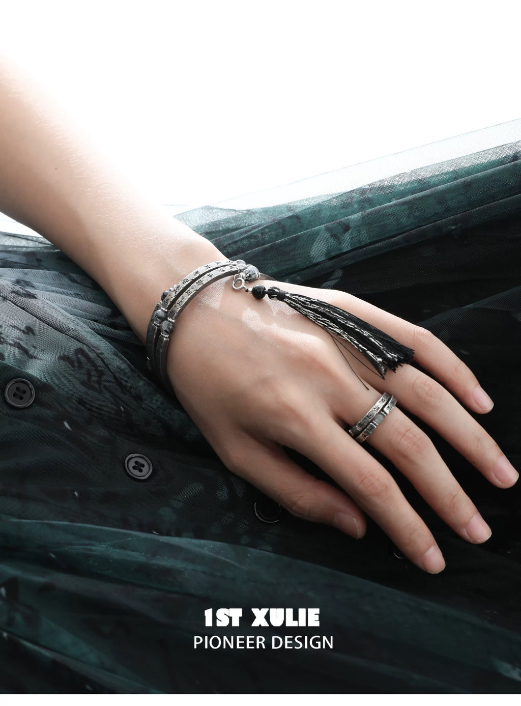 独白系列 - Soliloquy Collection - Oxidized Silver Plated S925 Silver Rutilated Quartz Ring