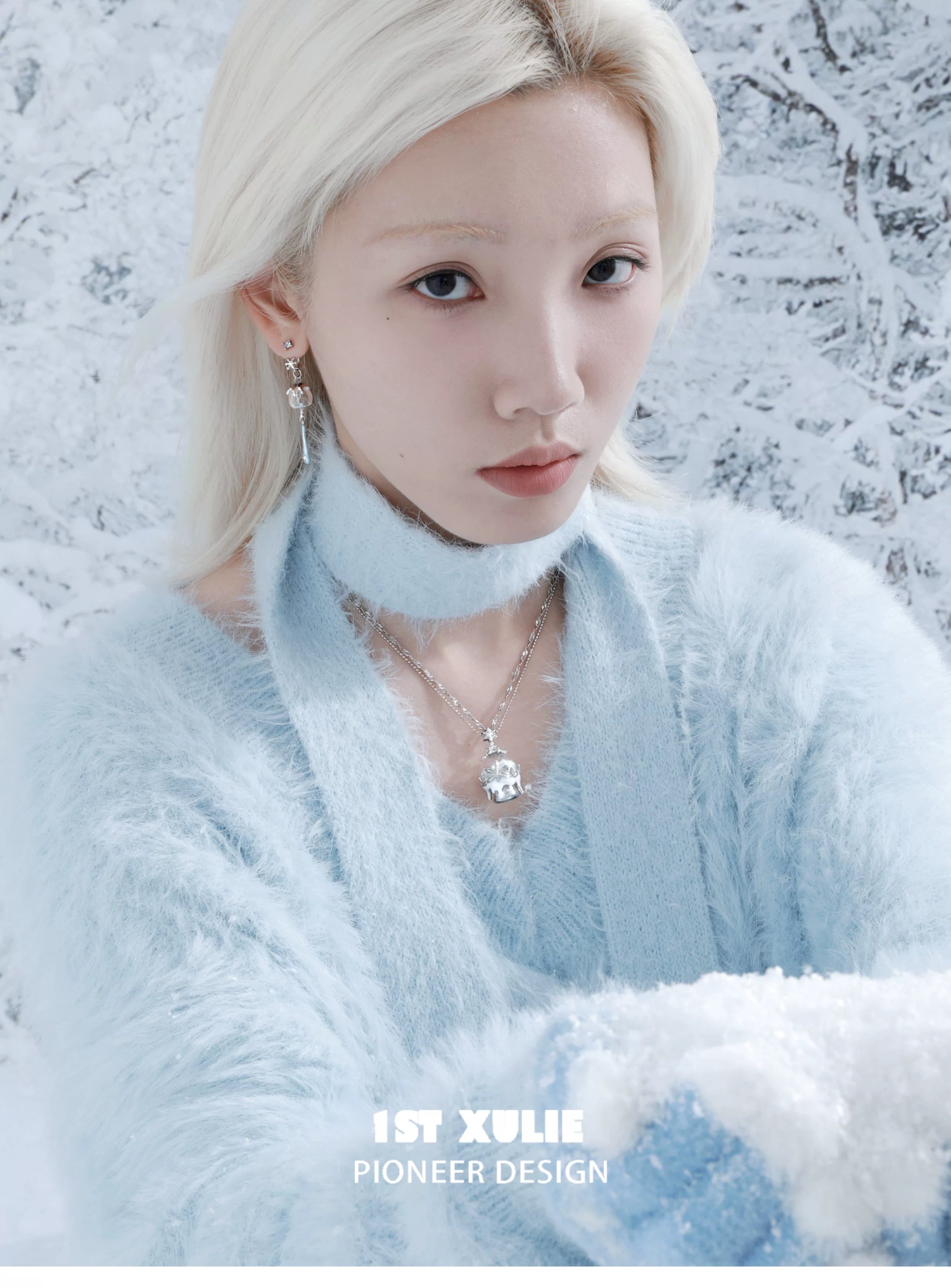 雪国之境 - The Snow Kingdom - Platinum Plating Snow Crystal Ball Necklace