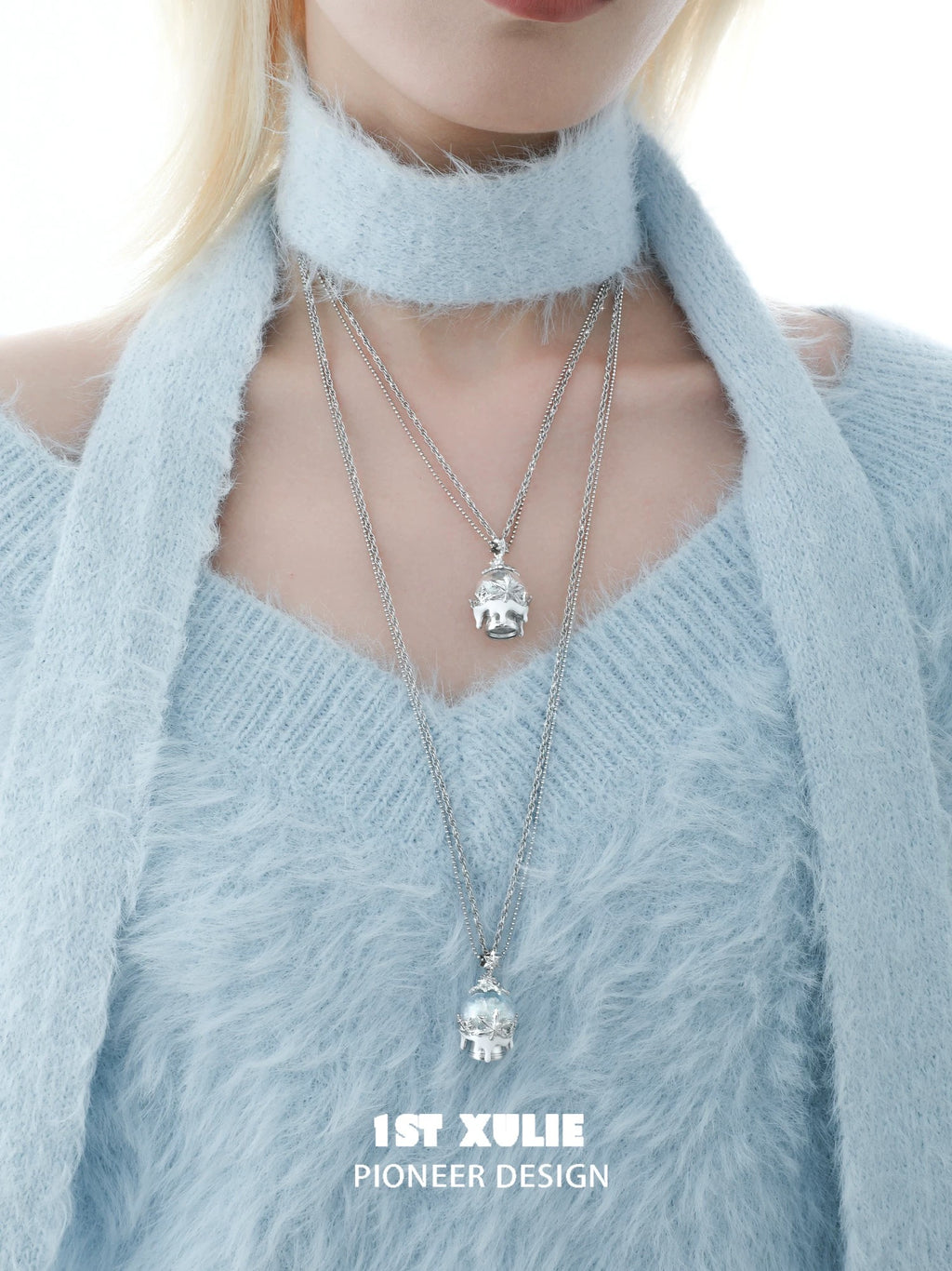 雪国之境 - The Snow Kingdom - Platinum Plating Snow Crystal Ball Necklace