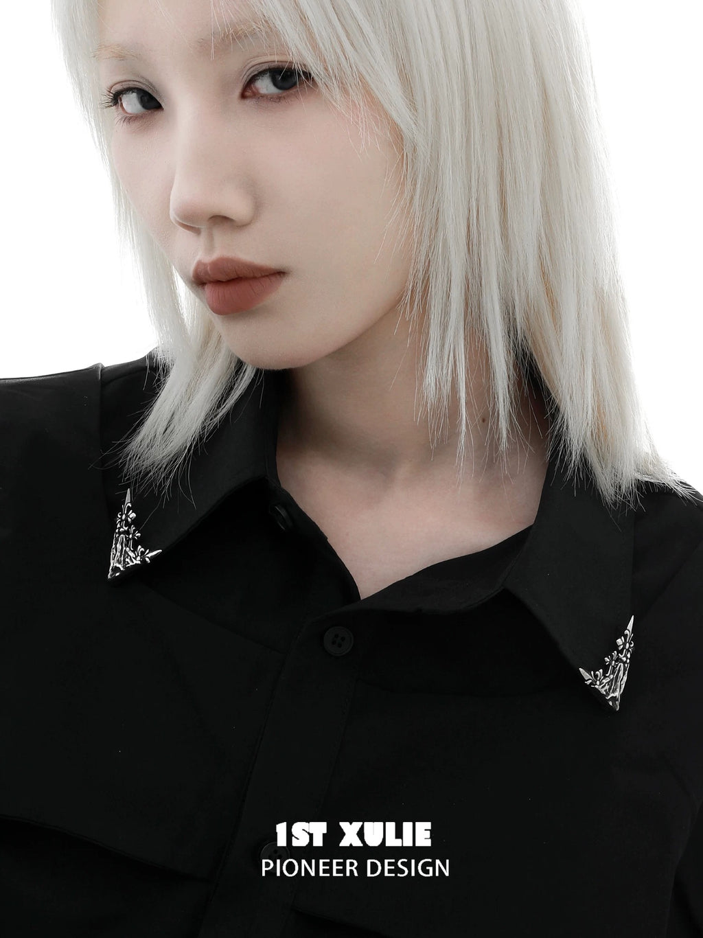 暗黑鸢尾 - Dark Iris - A Pair of Shirt Collar Pins