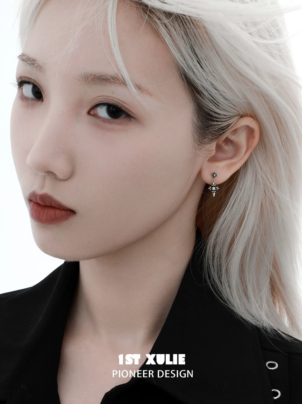 暗黑鸢尾 - Dark Iris - S925 Silver Stud Dangle Earrings