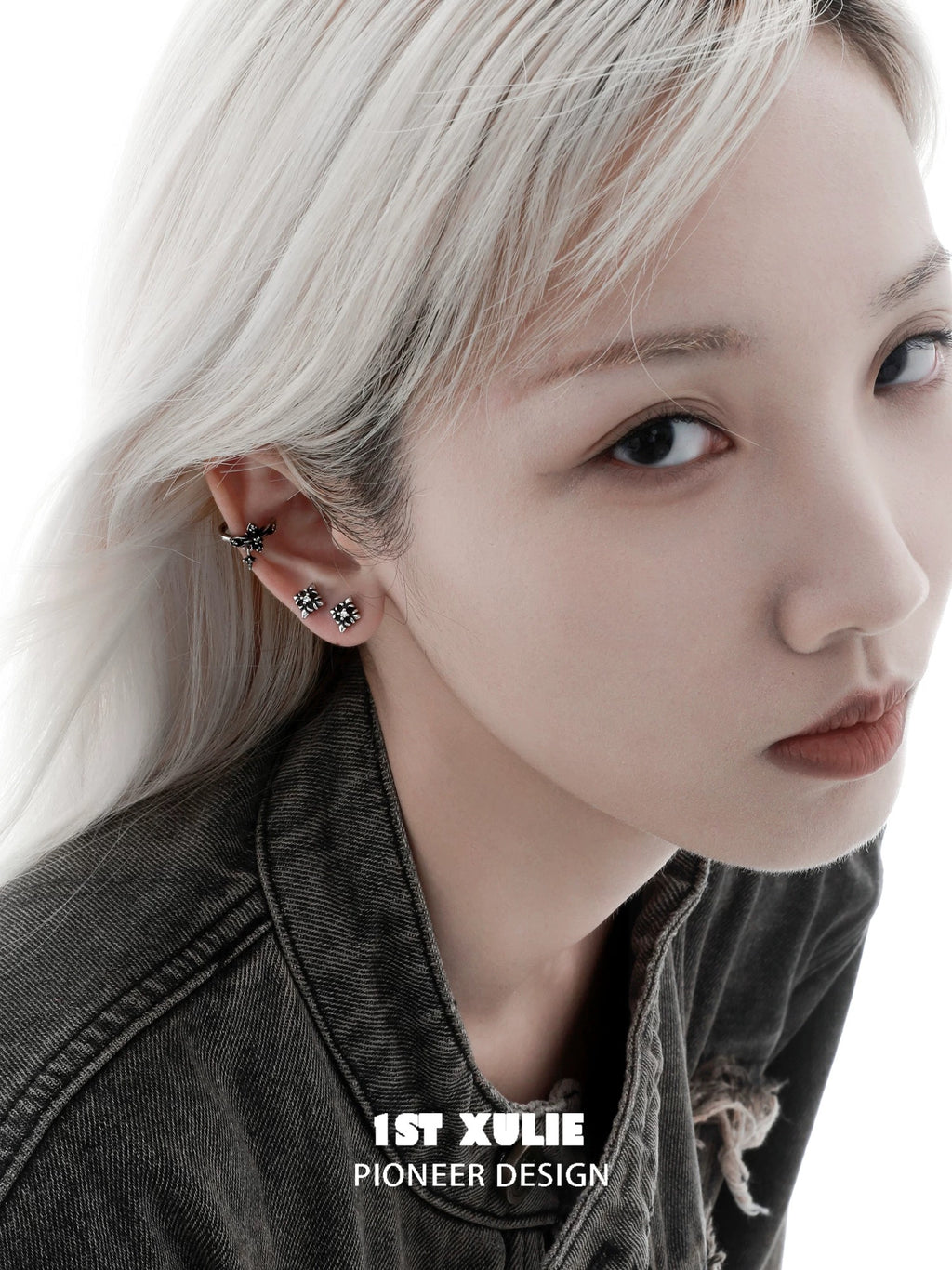 暗黑鸢尾 - Dark Iris - S925 Silver Screw Back Earrings