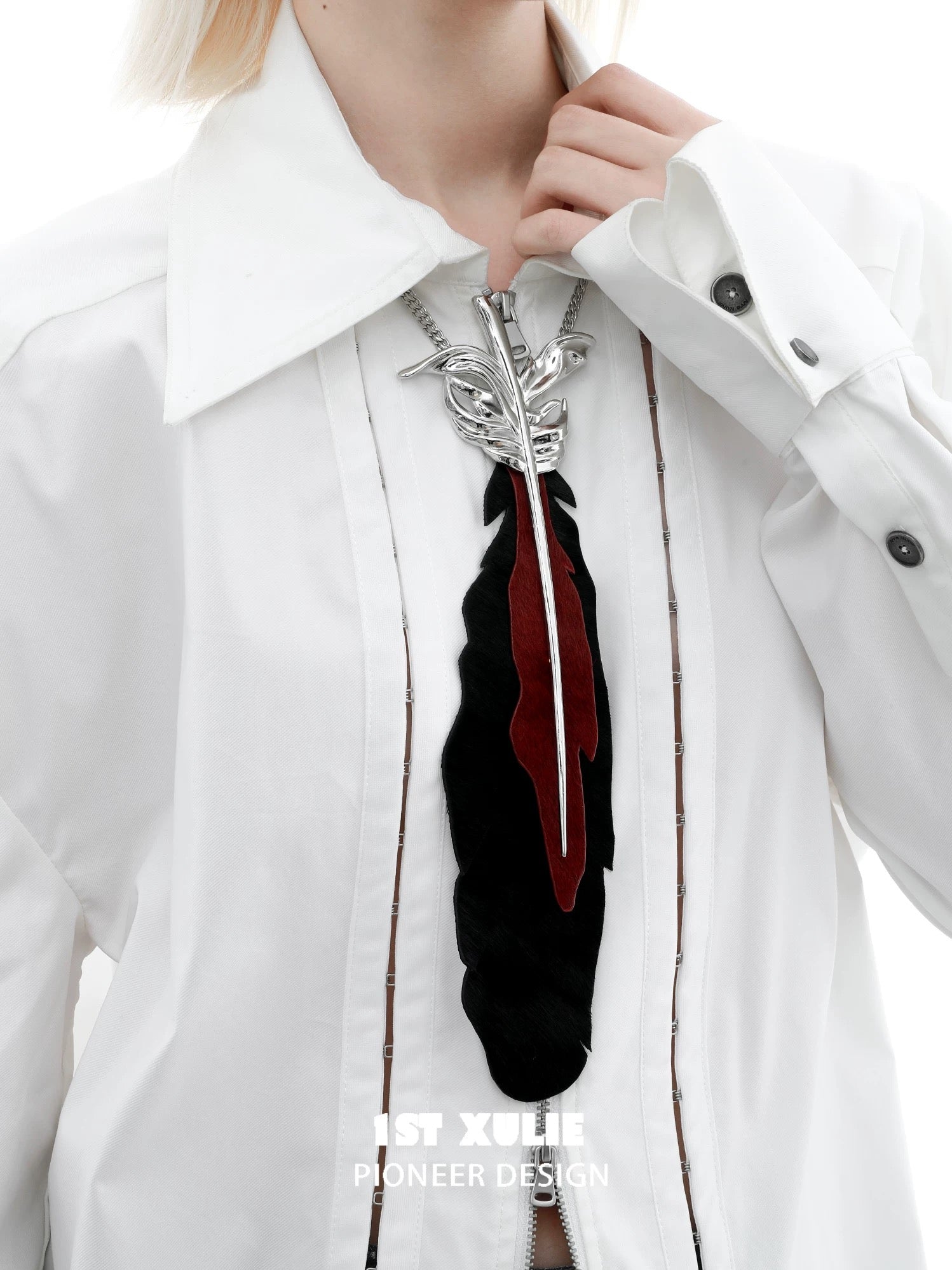 灵鹤浮生 - Spiritual Crane - Feather Necktie