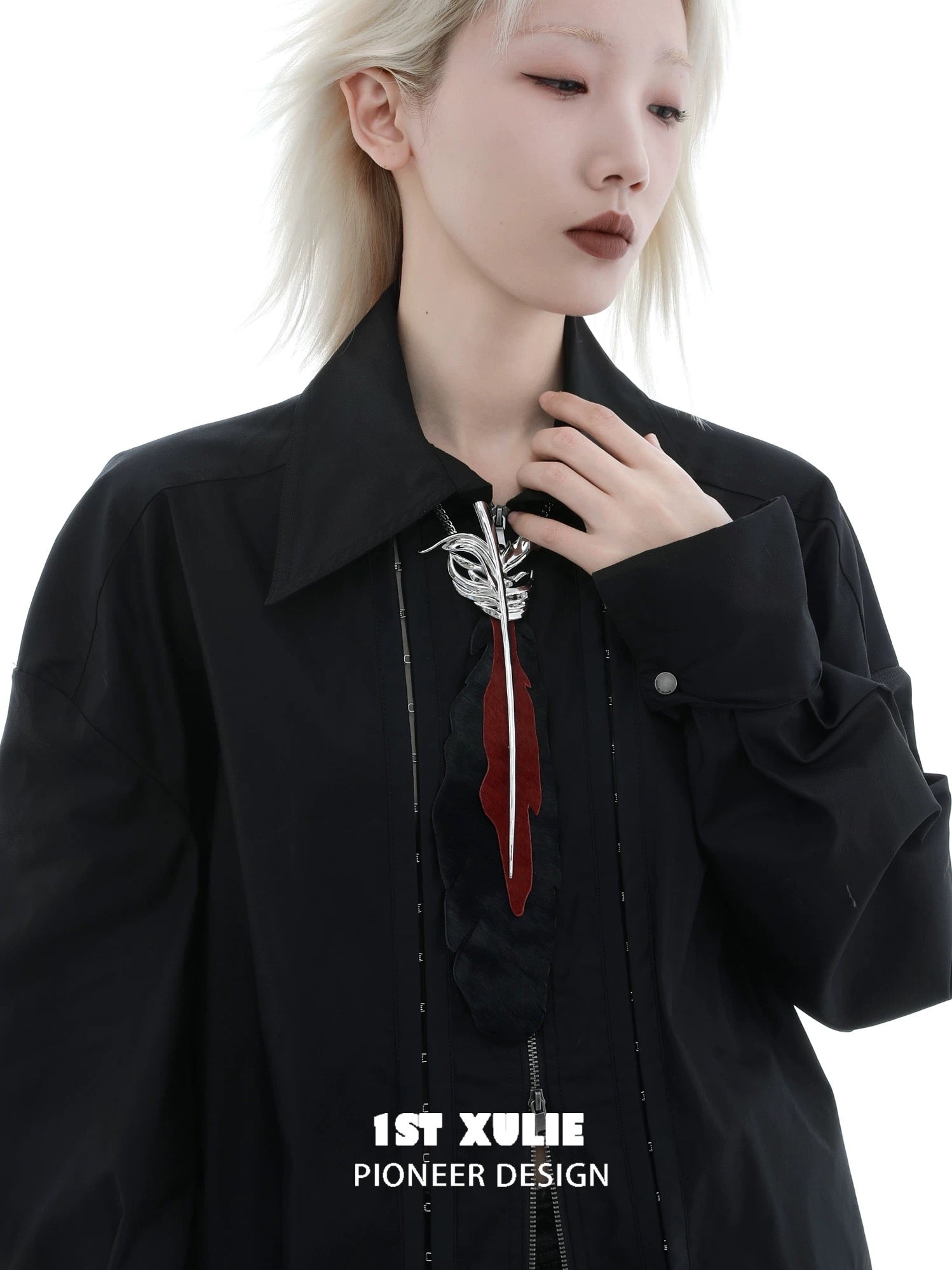 灵鹤浮生 - Spiritual Crane - Feather Necktie