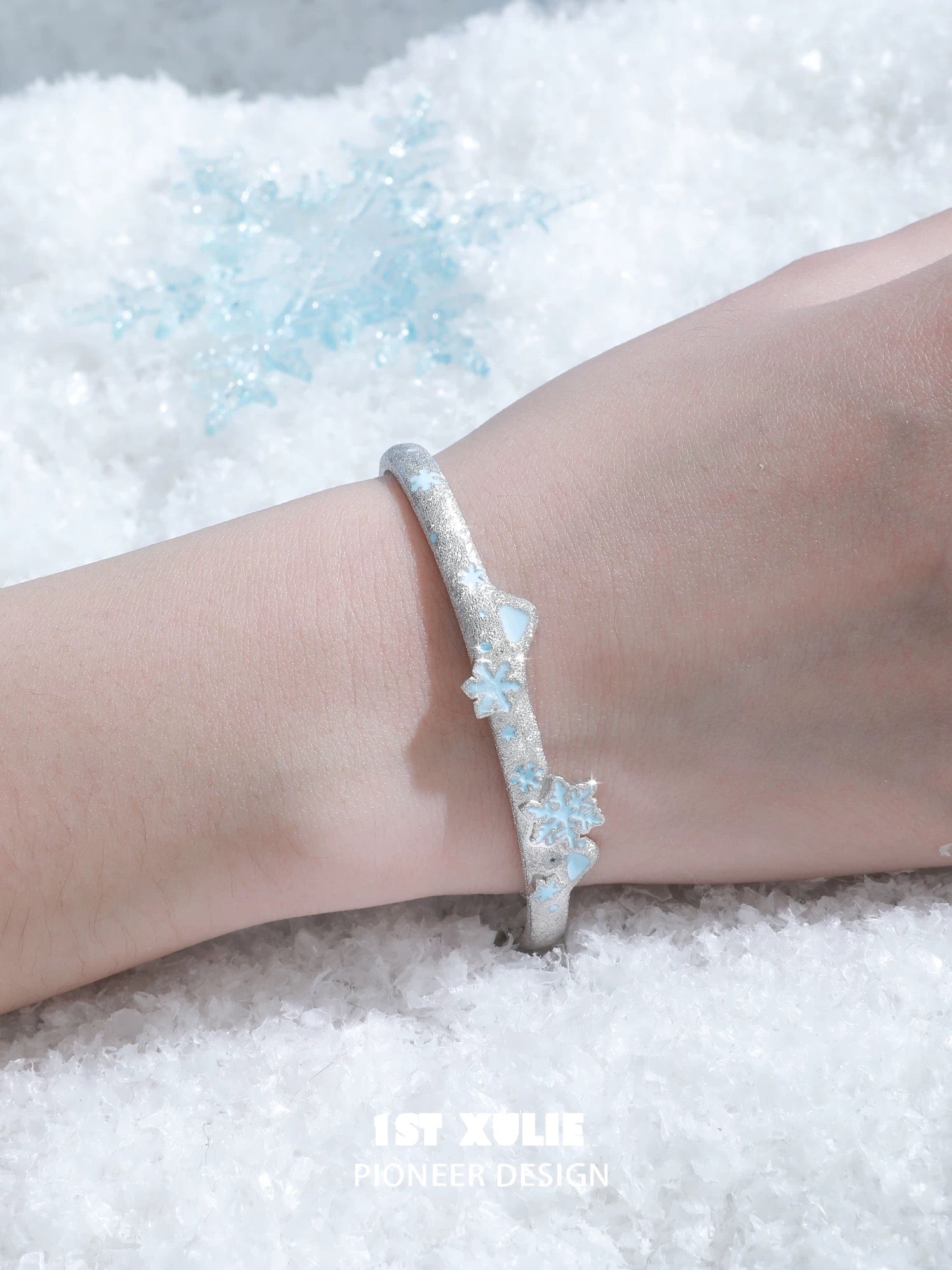 雪花貓咪 - Snowmelt Cat - Bangle with Bell