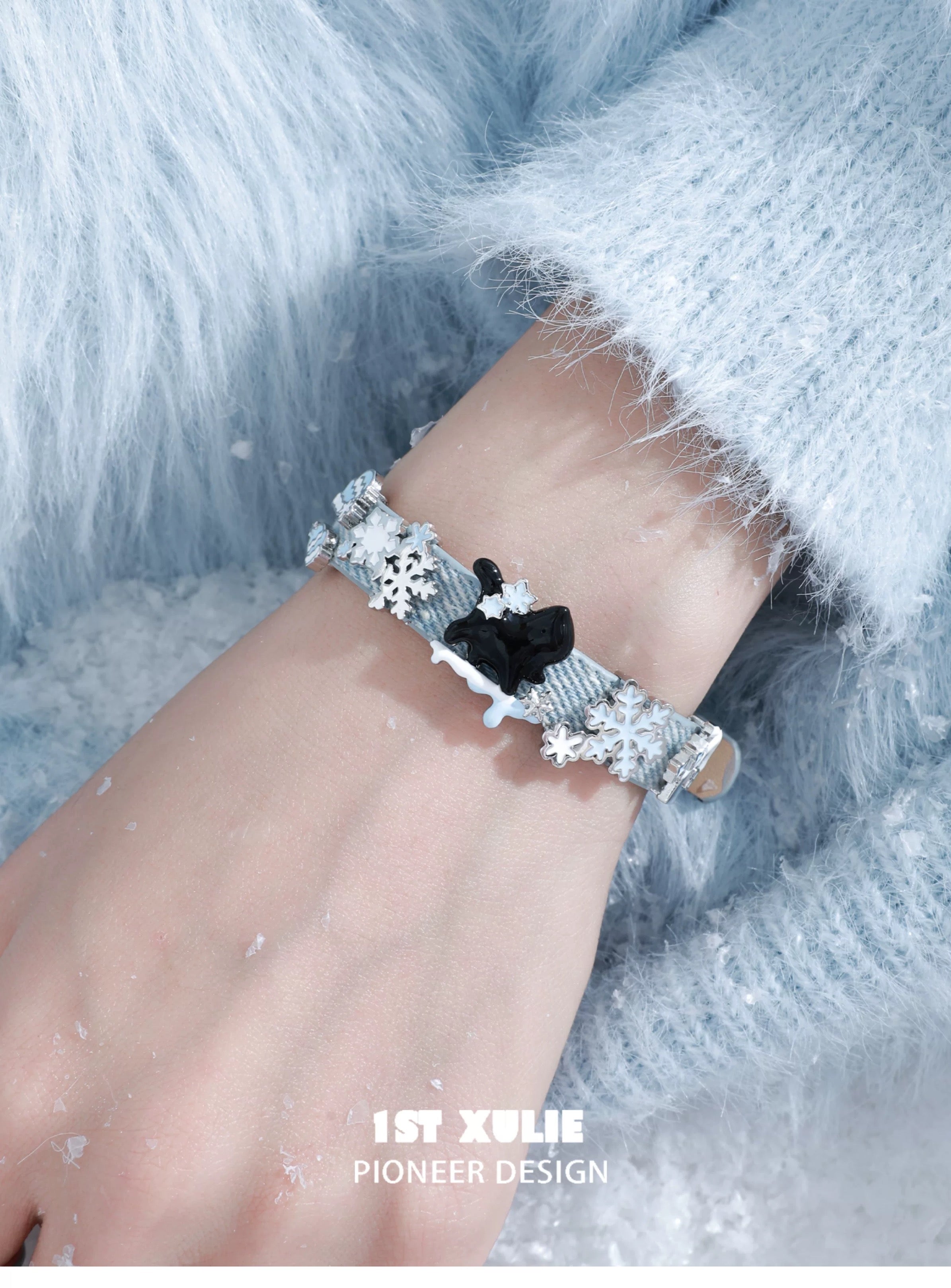 雪地萌宠 - Snowy Pony & Kitten Faux Leather Bracelet