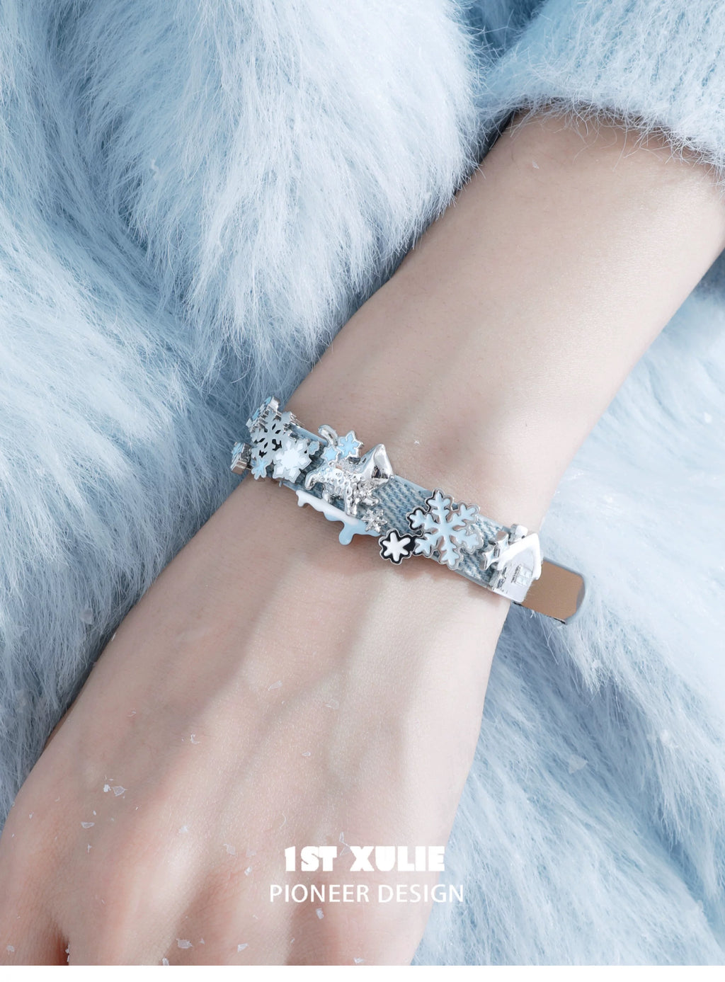 雪地萌宠 - Snowy Pony & Kitten Faux Leather Bracelet