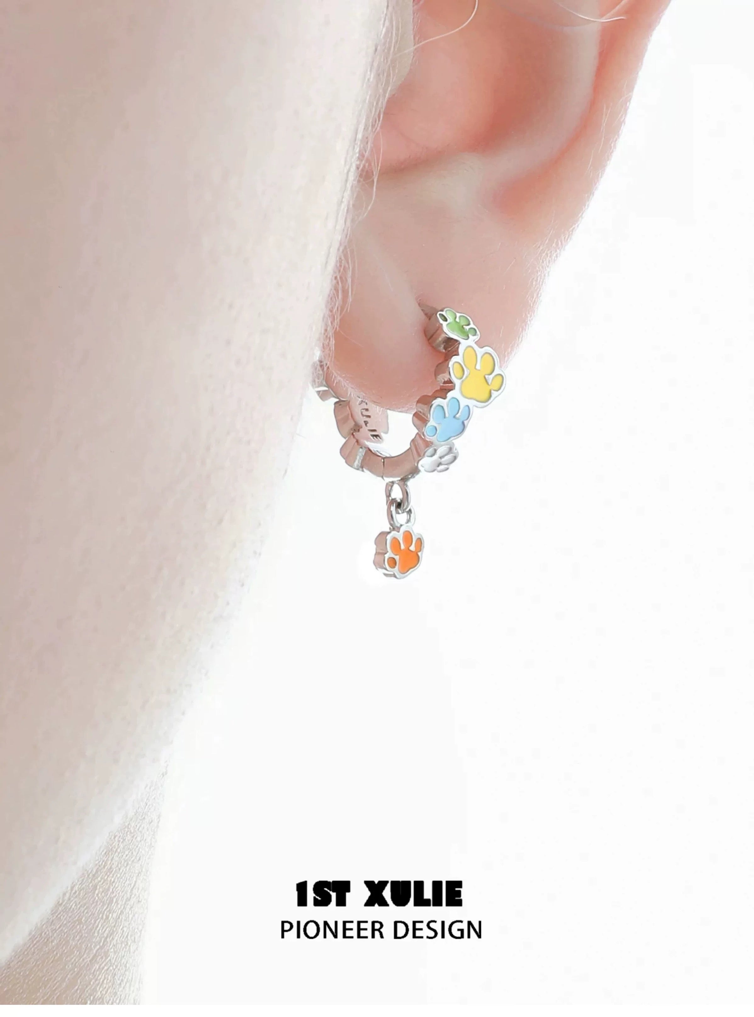 彩虹小猫 - Rainbow Cat - Paws Huggie Earrings