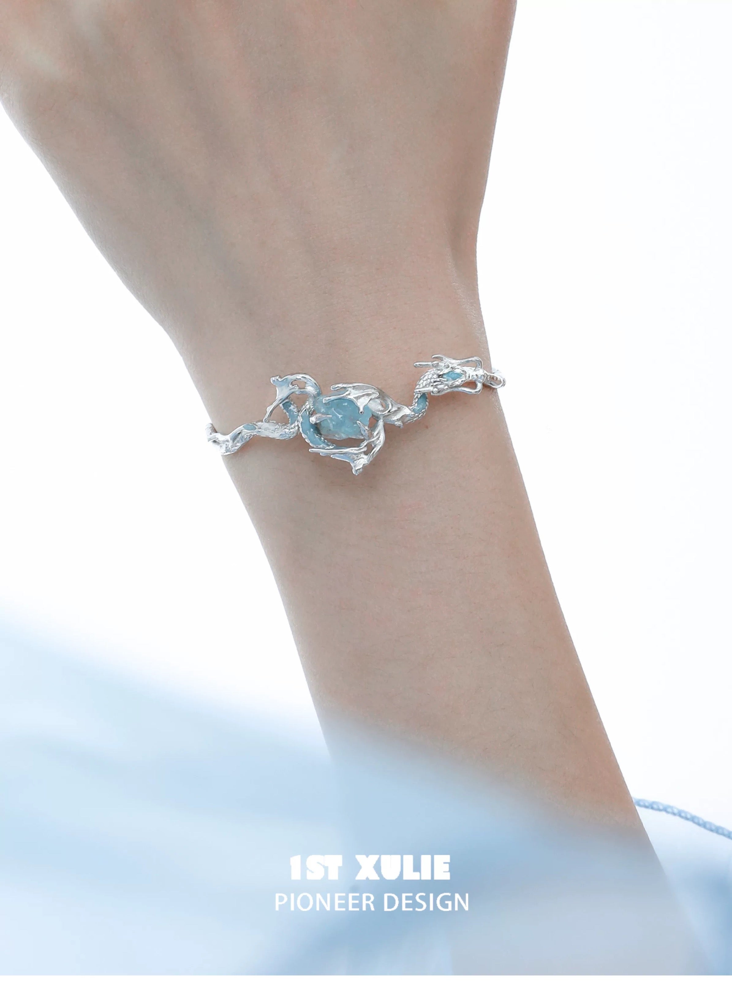 灵龙 - Spirit Dragon - Aquamarine Bracelet