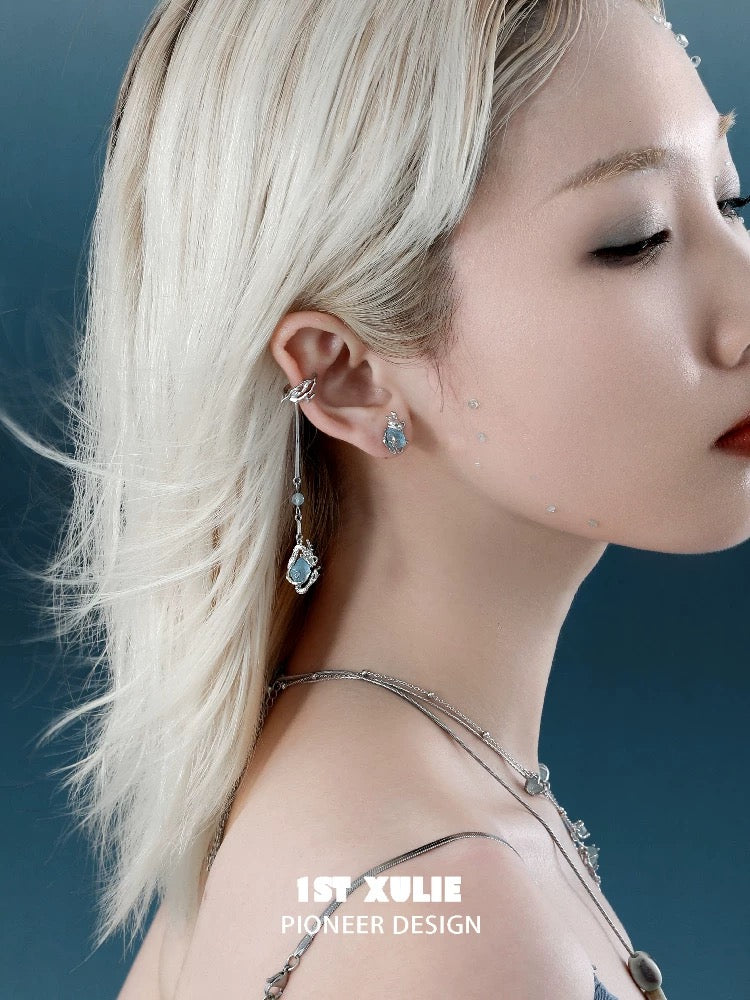 灵龙 - Spirit Dragon - Aquamarine Dangle Ear Cuffs