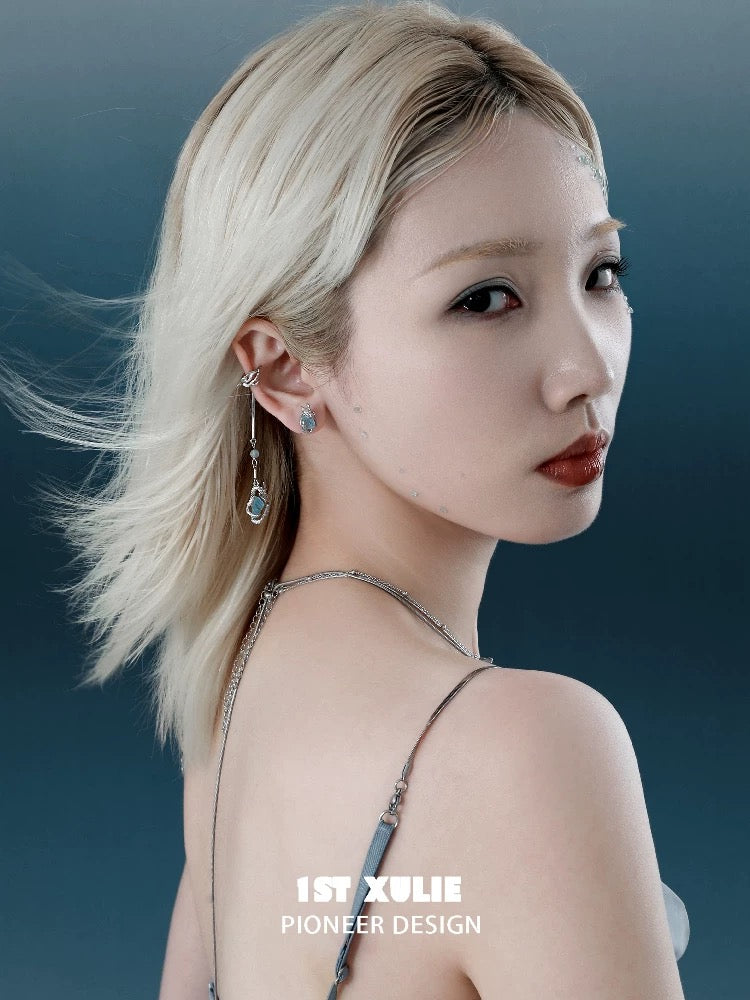 灵龙 - Spirit Dragon - Aquamarine Dangle Ear Cuffs