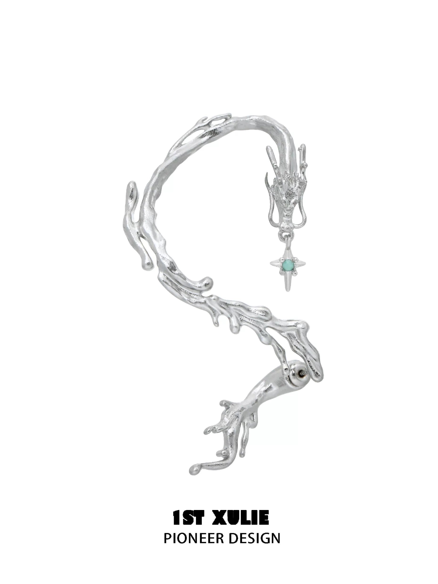 游龙 - Wandering Dragon - Ear Wrapped Earrings