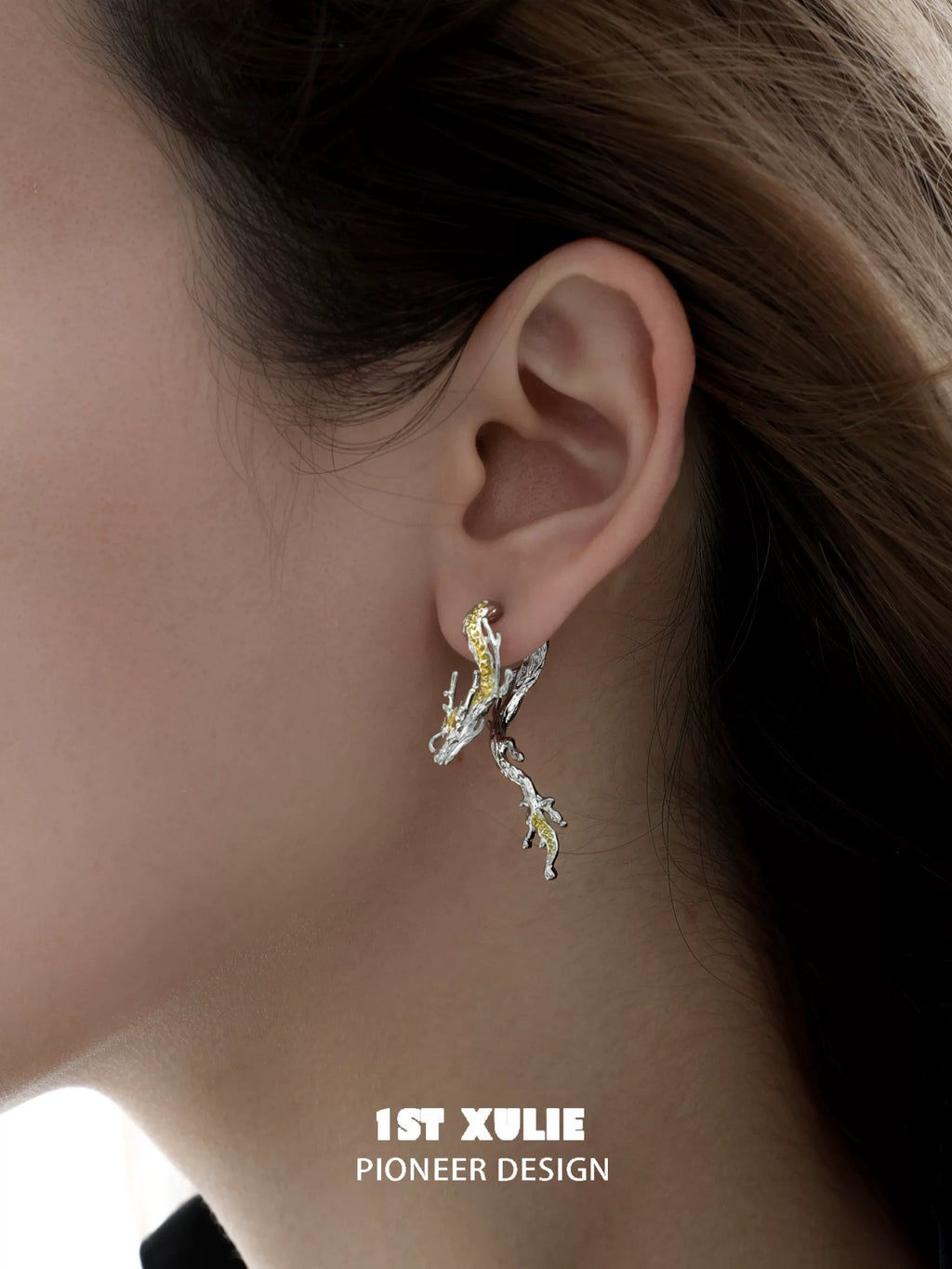 金龙 - Golden Dragon - Mini Dragon Earrings