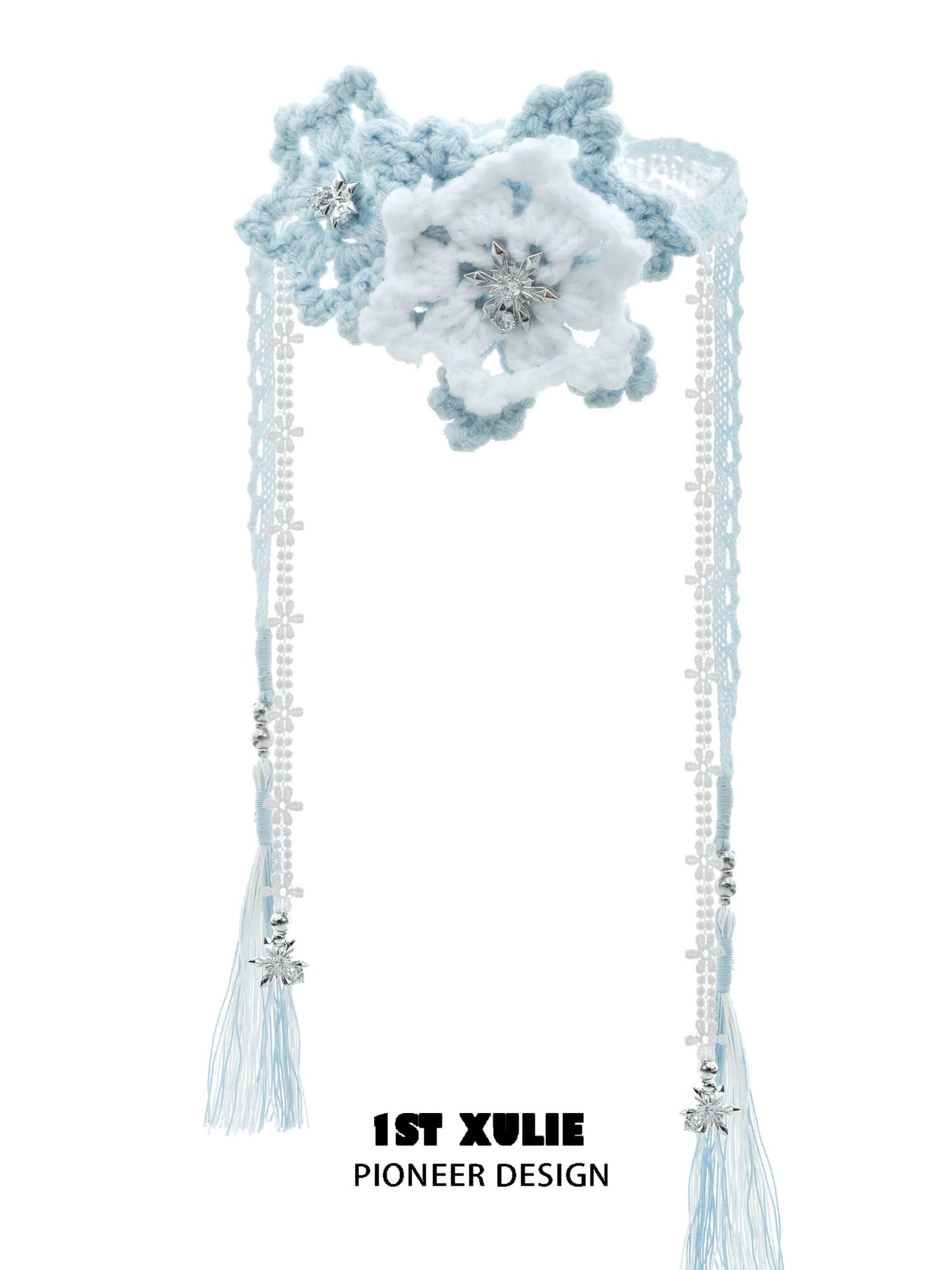 雪国之境 - The Snow Kingdom - Necklace Scarf with Alloy Snowflake Charms